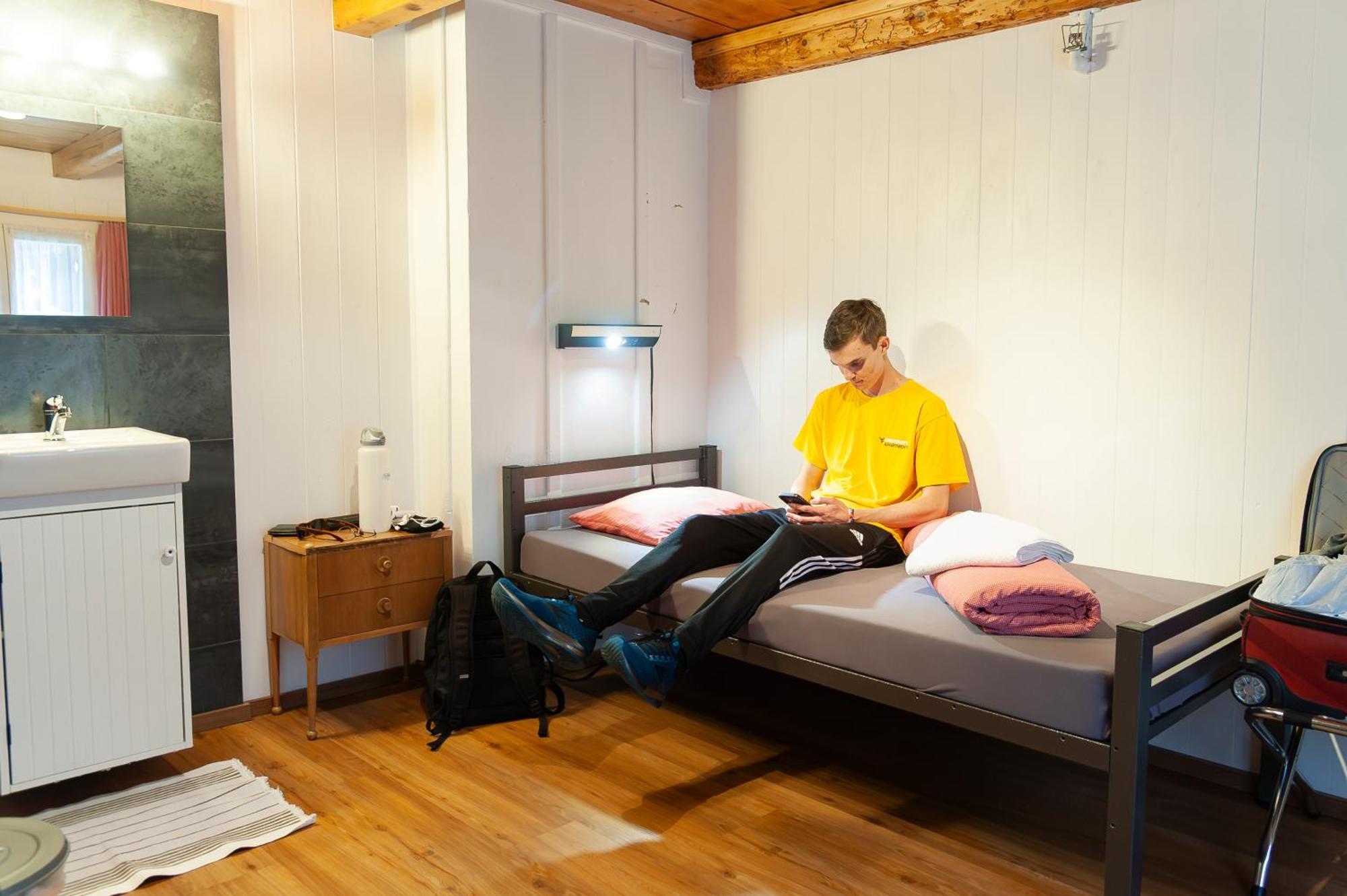 Balmers Hostel Unterseen Exterior photo